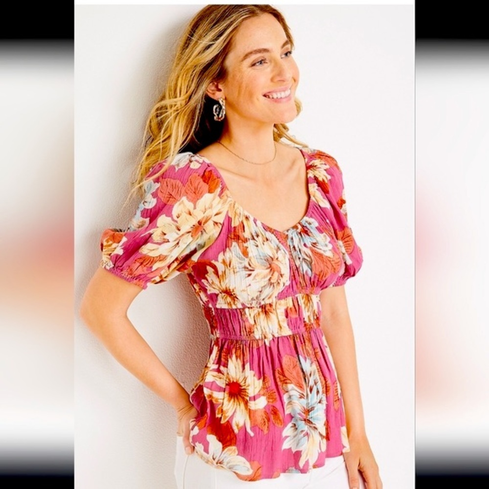 Maurice’s ruffled shoulder really cute blouse. Size Medium